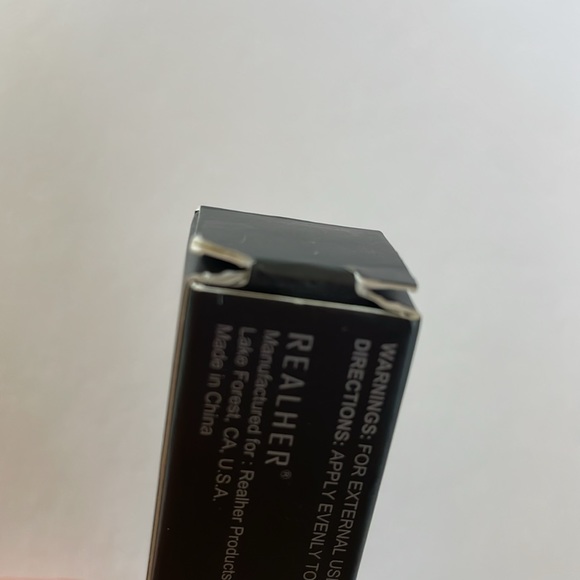 Realher girl power moisturizing lipstick in deep mauve - Picture 11 of 11